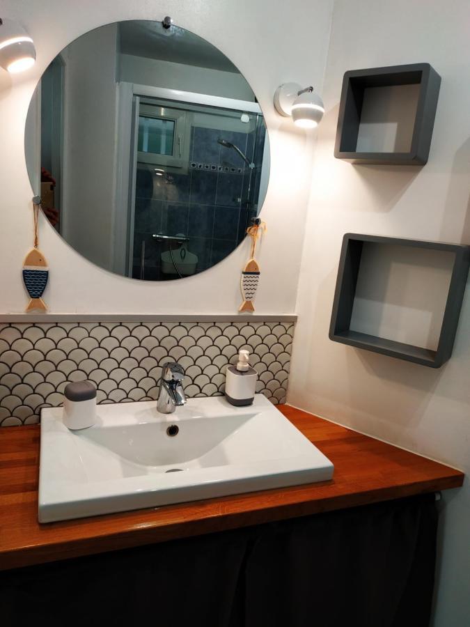 ויאס Appartement, Vue Sur Mer, Acces Direct Plage, Piscine מראה חיצוני תמונה